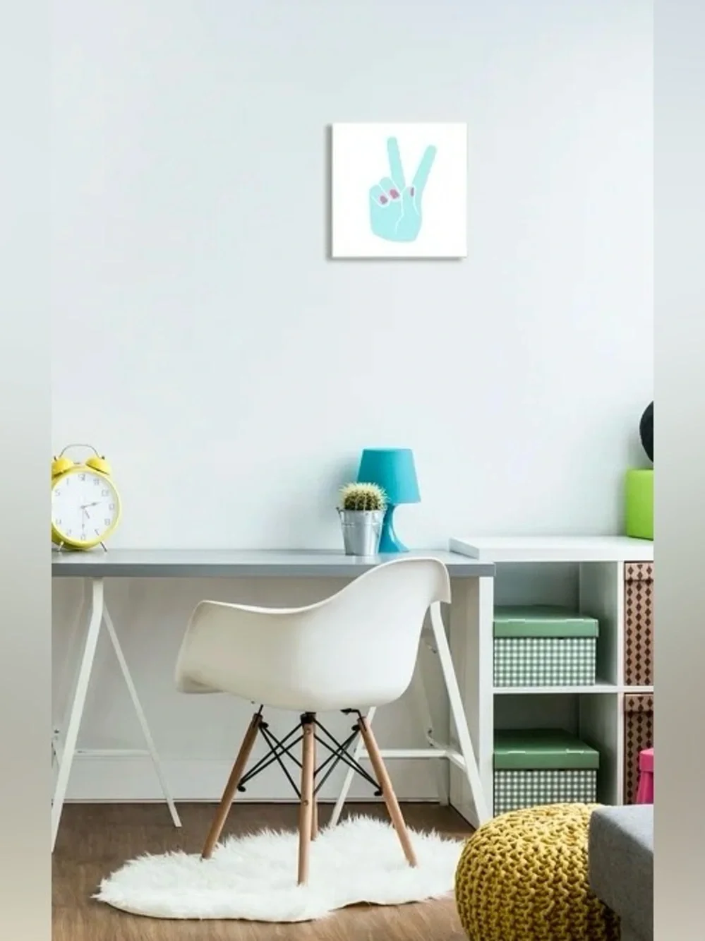 ✌🏼💕 Trendy Wall Art - Peace & Nail Polish 💅🏼